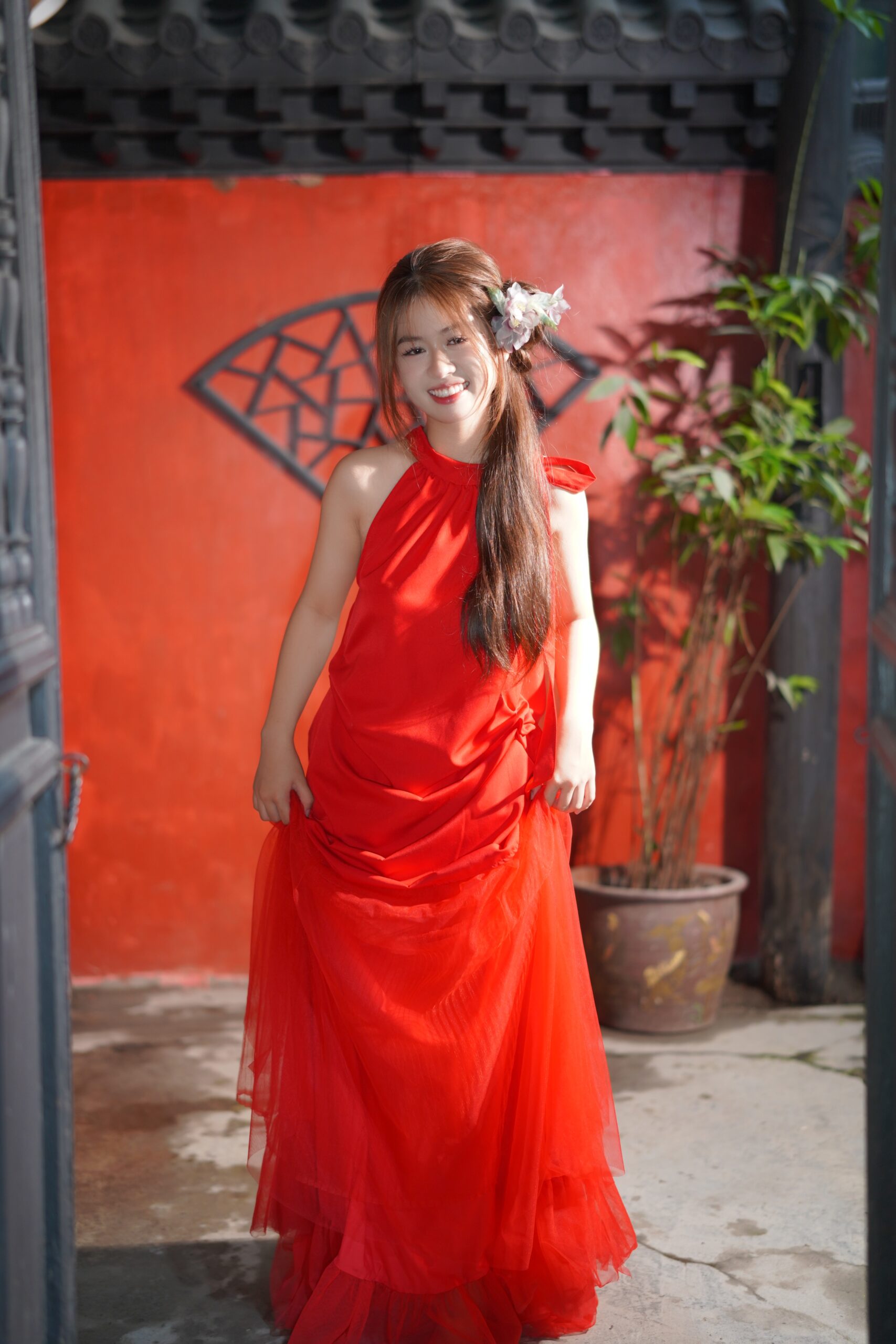 Yếm đỏ nhún bèo 2 hông (combo99-combo599k) Y28