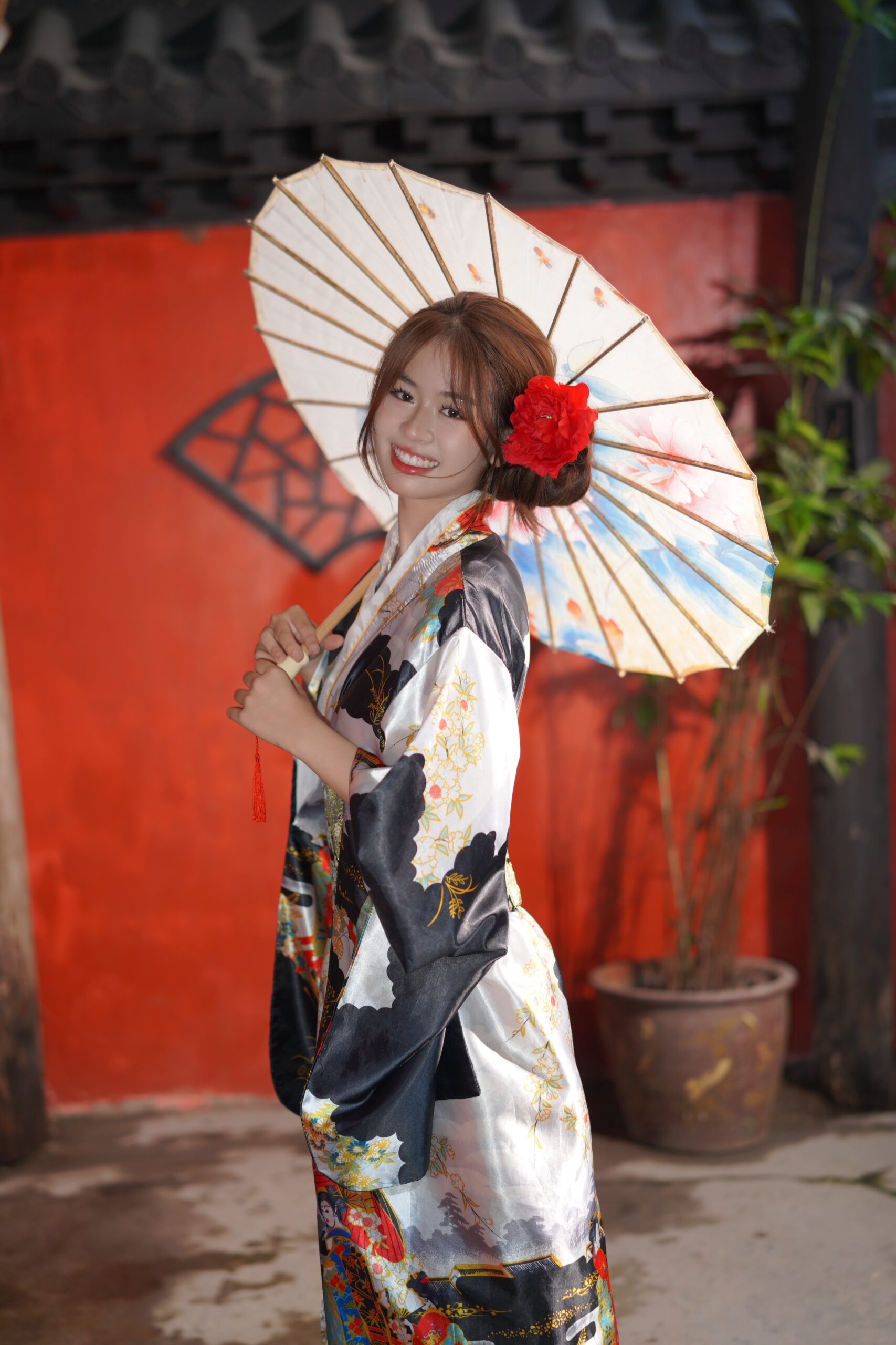 Yukata/kimono đen hoa bóng (combo99-combo599k) K18