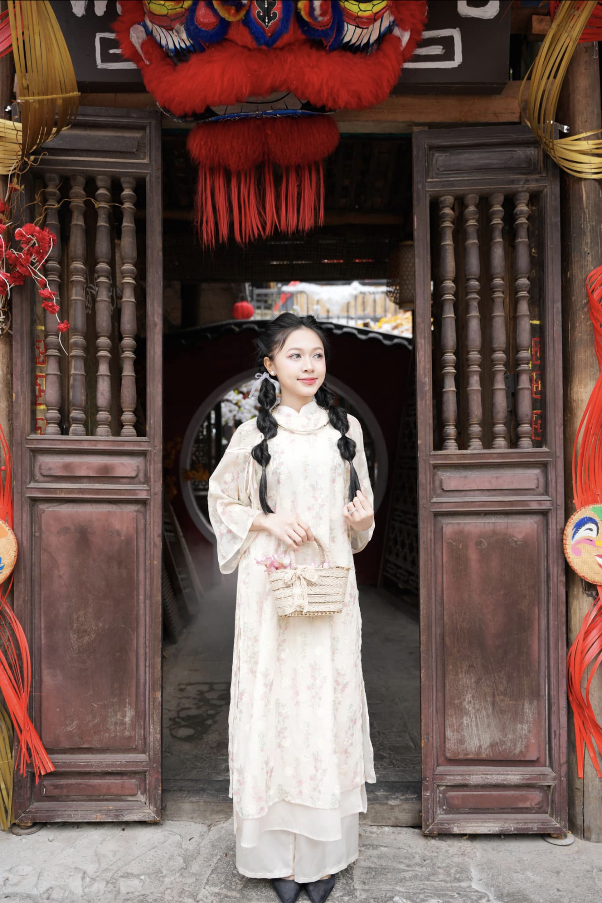 Áo Dài Be Hoạ Tiết