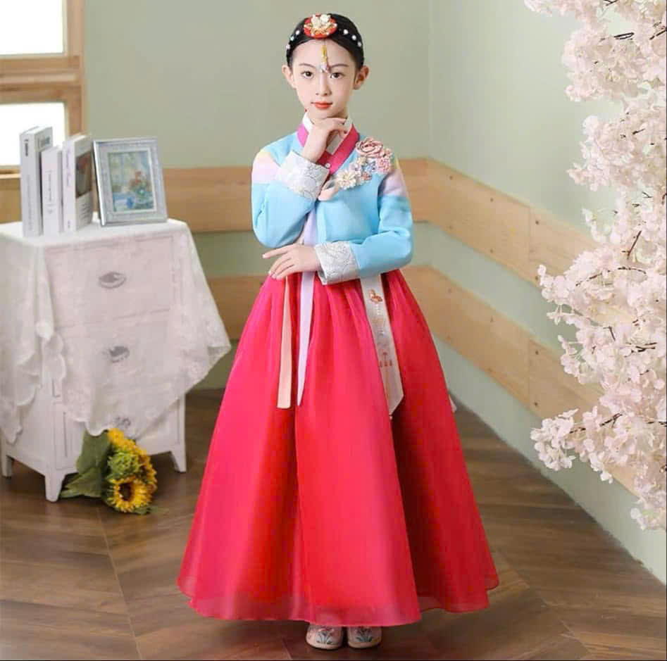 bg12- Hanbok xanh đỏ combo99-combo599